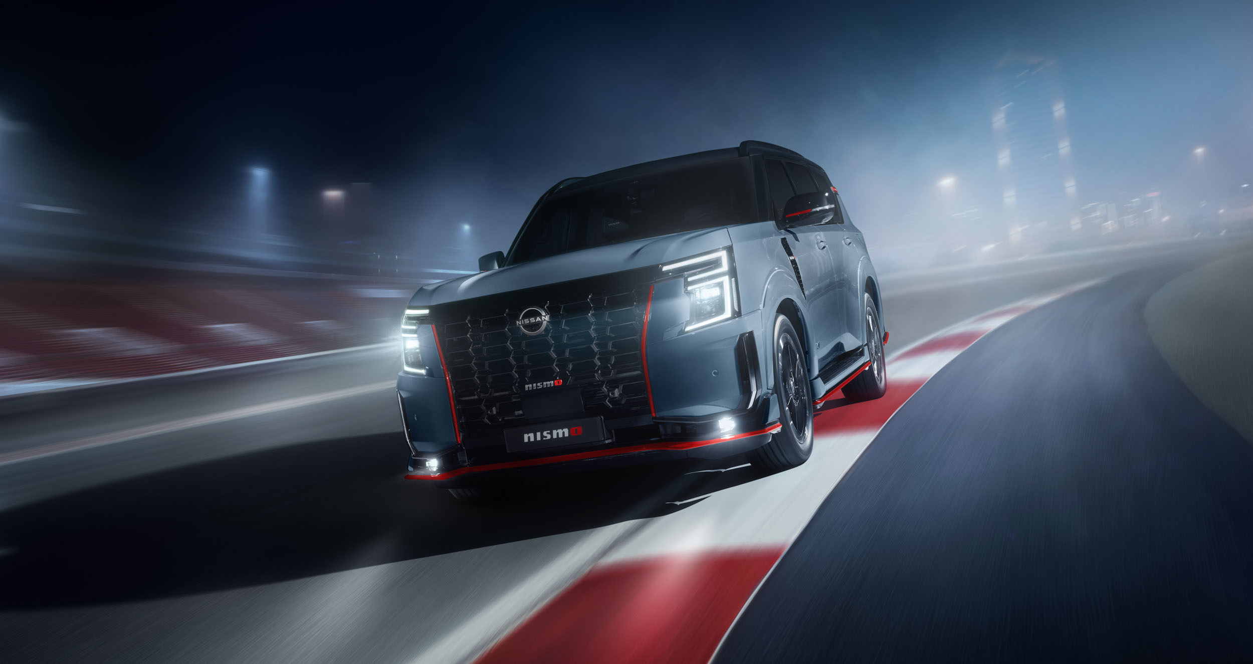 Đèn pha Nissan Patrol Nismo